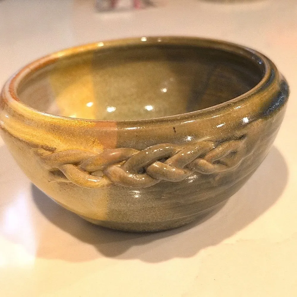 Handmade Ribbed Pottery Bowl with Braided Handles Artist Signed